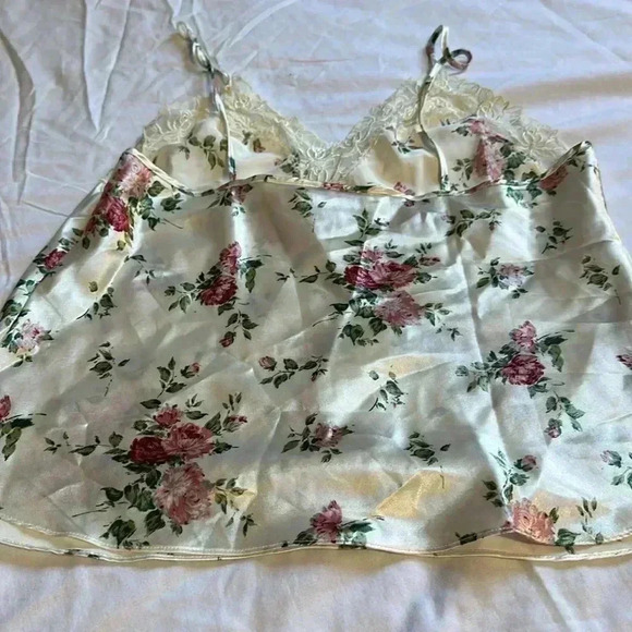 Victoria’s Secret Rose Scalloped Camisole Vintage Gold Label size M - Picture 5 of 5